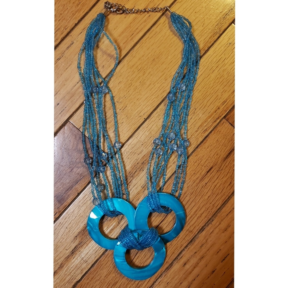 EUC Charming Charlie Necklace